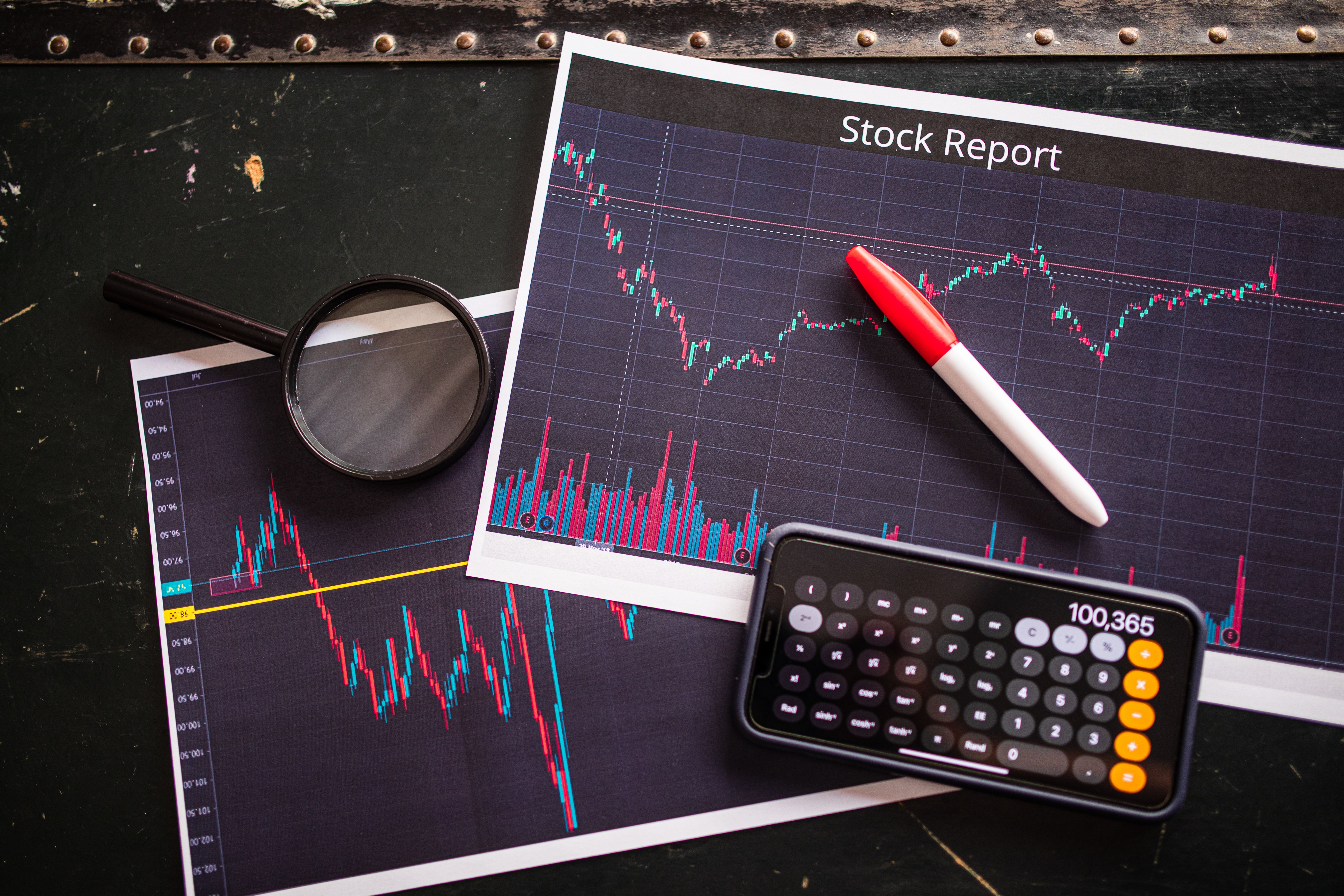 Stock reports and analytical charts